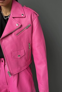 Разноцветные косухи: ищем лучшие кожаные куртки у российских брендов